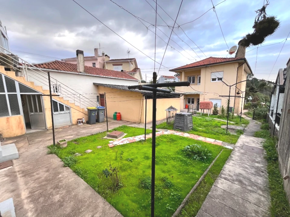 Moradia T4 para Venda em Pedroso e Seixezelo Foto 3