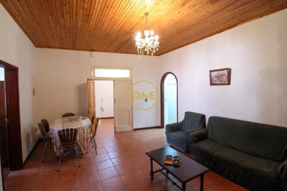 Moradia T3 para Venda em Camara de Lobos