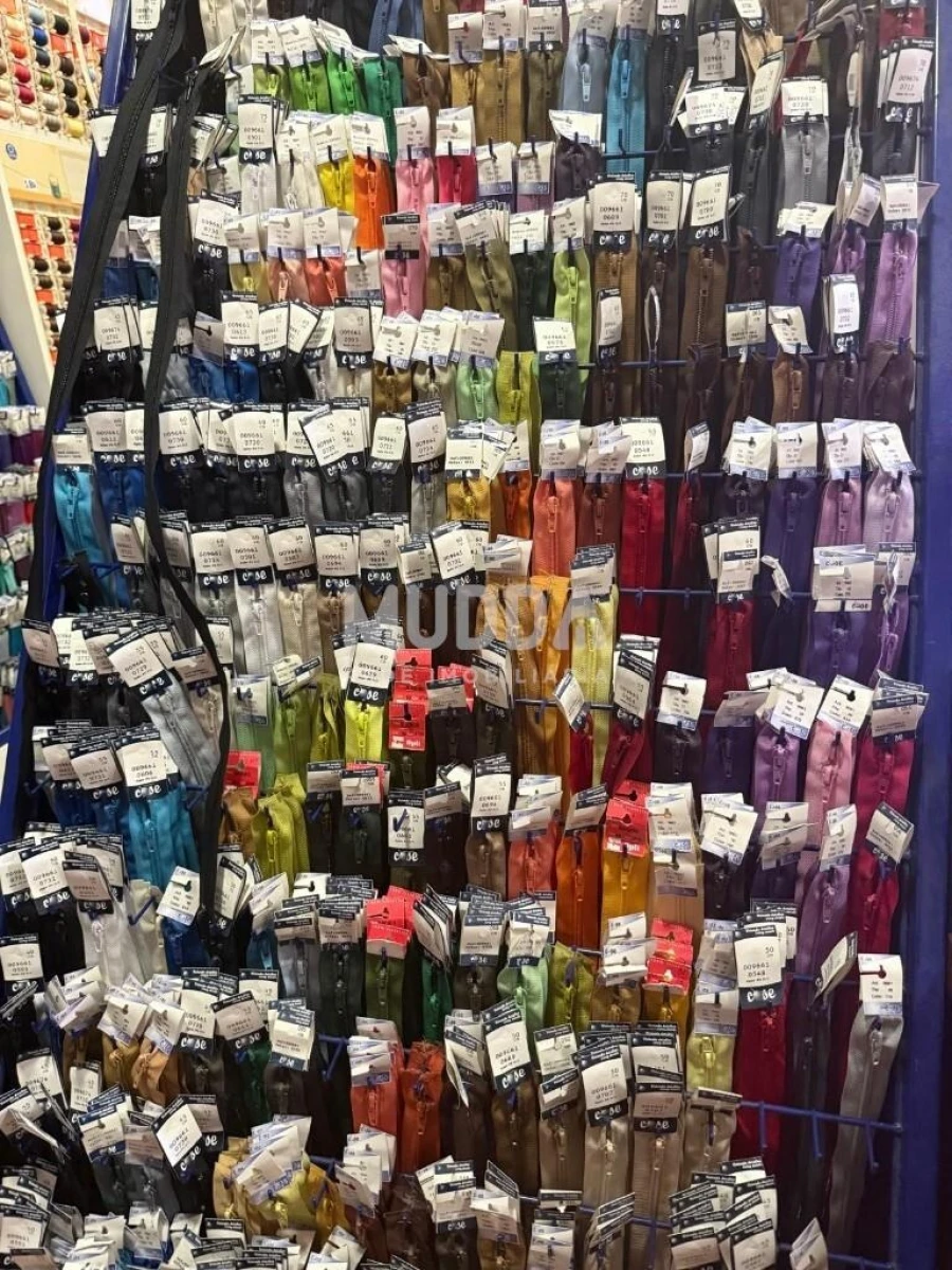 Loja para Trespasse em Santa Maria da Feira, Travanca, Sanfins e Espargo Foto 7