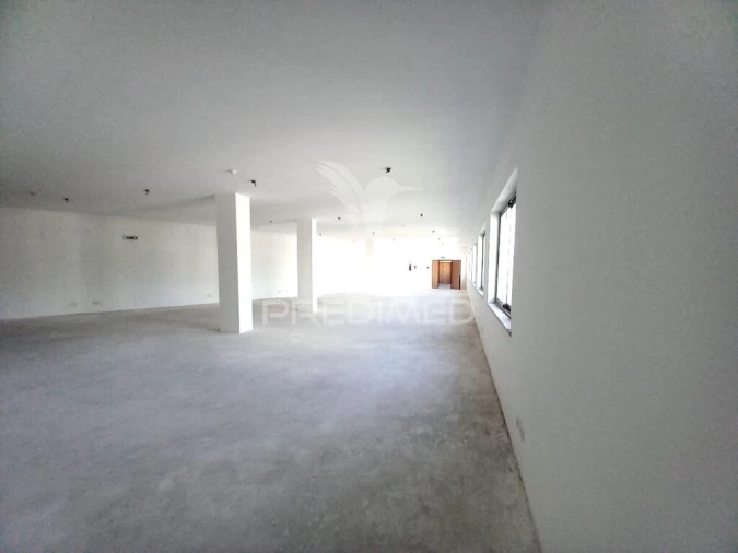 Escritório para Venda em Abrantes (São Vicente e São João) e Alferrarede Foto 7