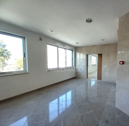 Escritório para Venda em Abrantes (São Vicente e São João) e Alferrarede Foto 5