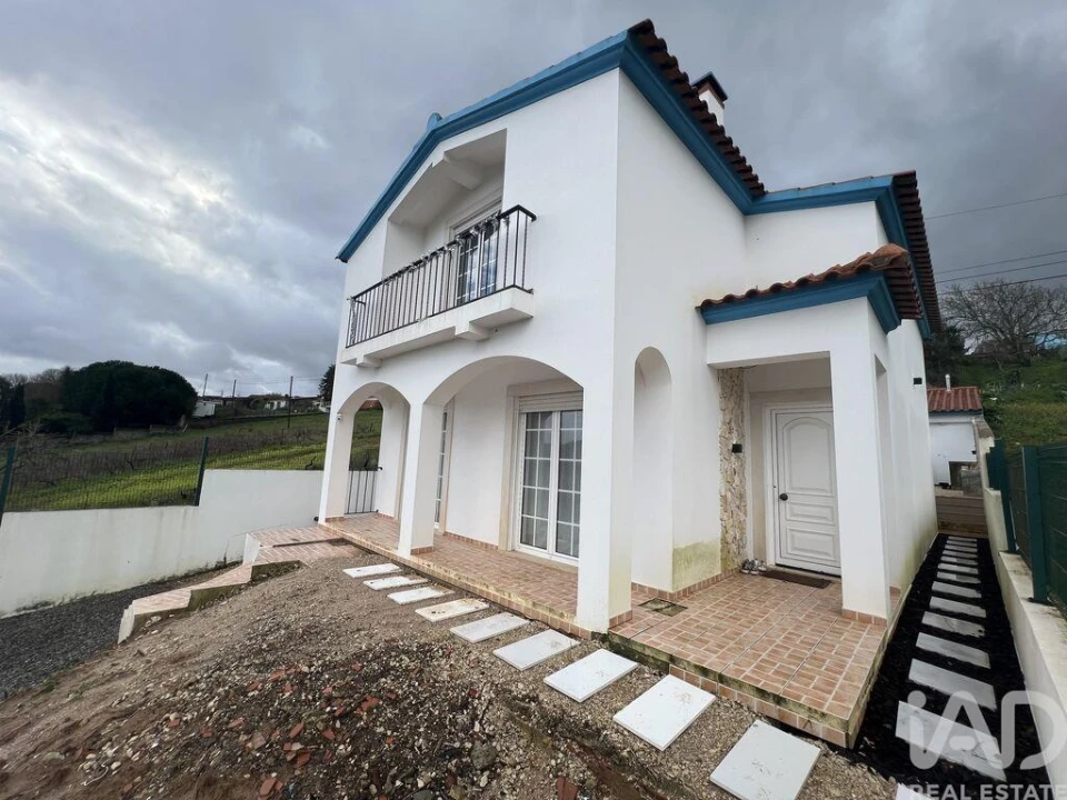 Moradia T2 para Venda em Caldas da Rainha - Santo Onofre e Serra do Bouro Foto 23