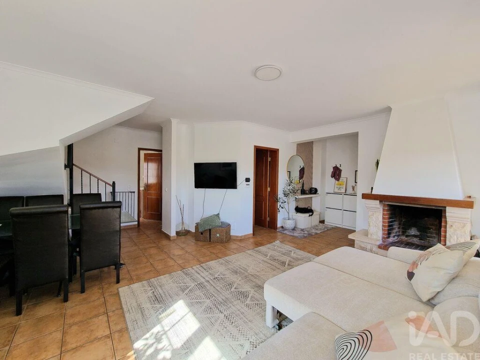 Moradia T2 para Venda em Caldas da Rainha - Santo Onofre e Serra do Bouro Foto 10