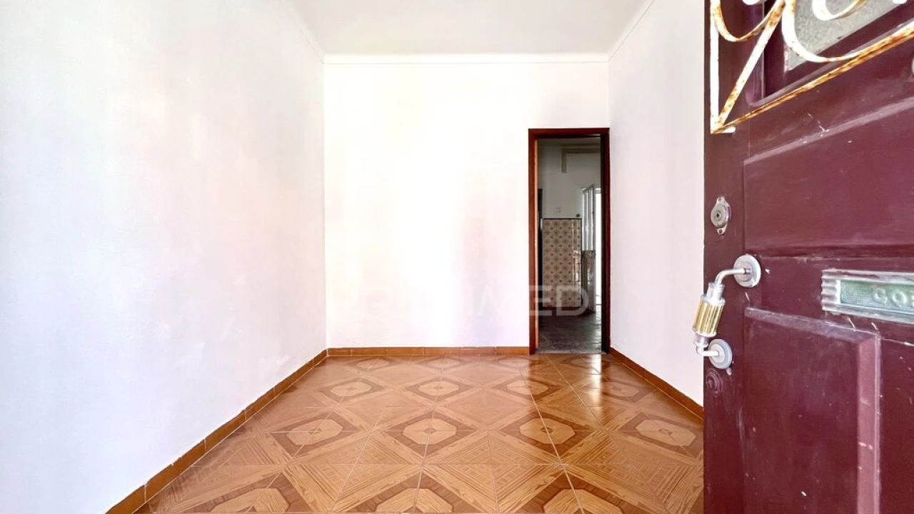 Moradia T2 para Venda em Gambia-Pontes-Alto da Guerra Foto 6