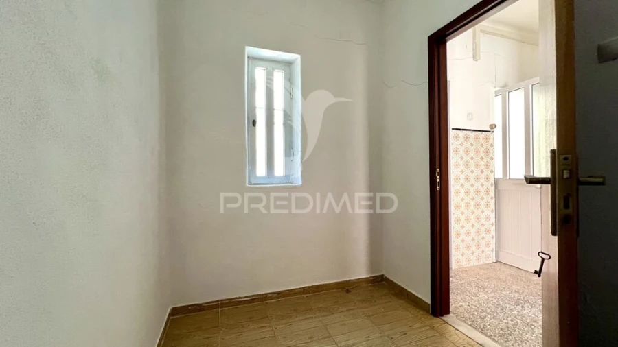 Moradia T2 para Venda em Gambia-Pontes-Alto da Guerra Foto 13