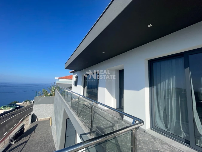 Moradia T3 para Venda em Ribeira Brava Foto 30