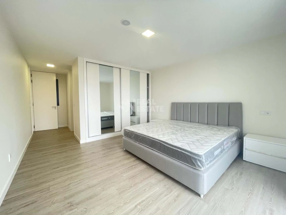 Moradia T3 para Venda em Ribeira Brava Foto 18