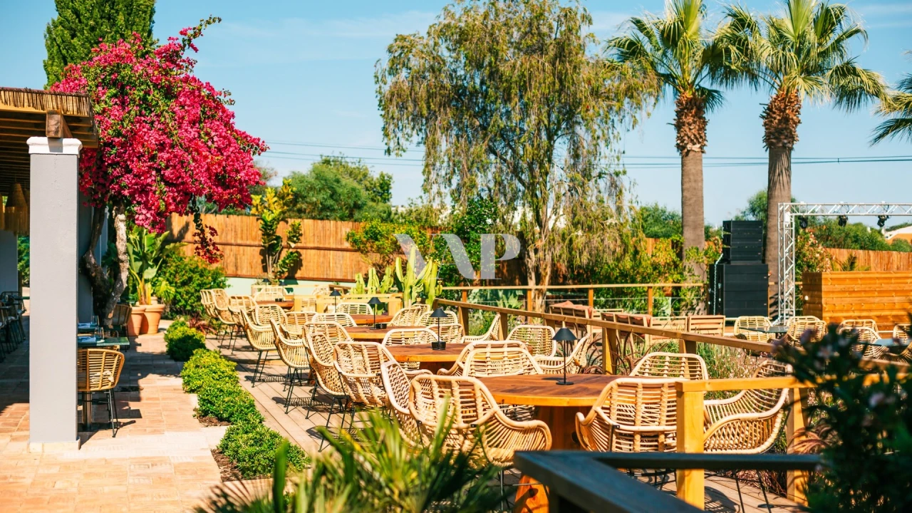 Negócio para Venda em Almancil Foto 4