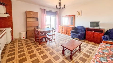 Apartamento T1 para Venda em Quarteira