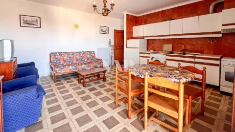 Apartamento T1 para Venda em Quarteira