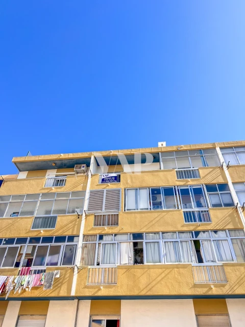 Apartamento T1 para Venda em Quarteira