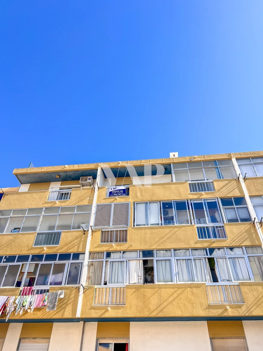 Apartamento T1 para Venda em Quarteira Foto 15