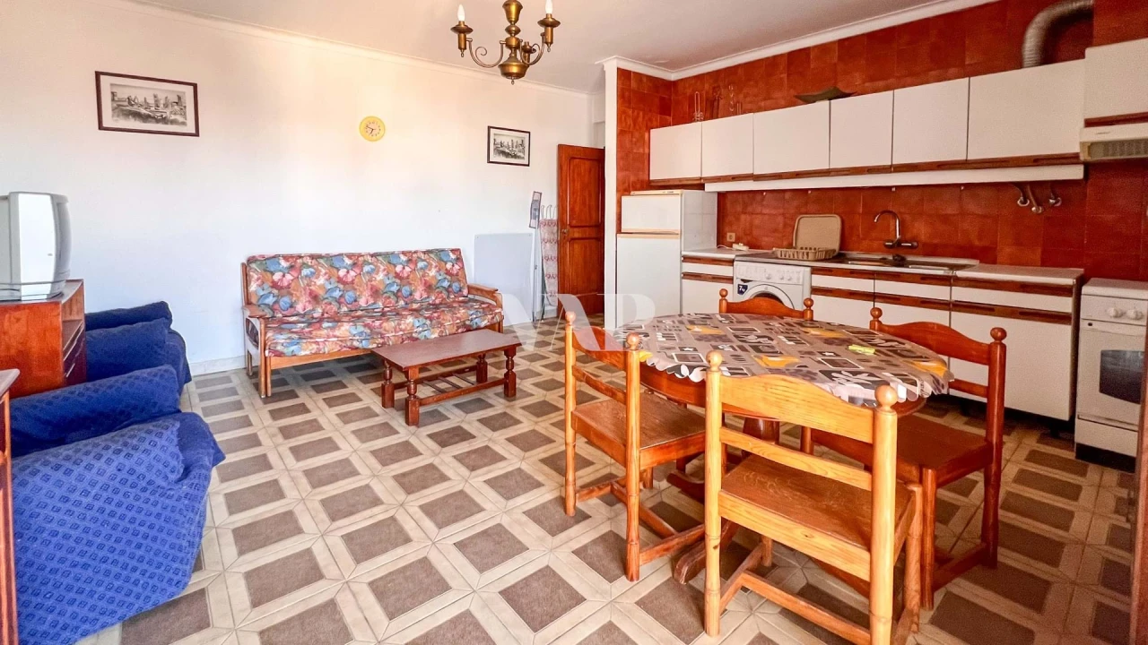 Apartamento T1 para Venda em Quarteira Foto 7