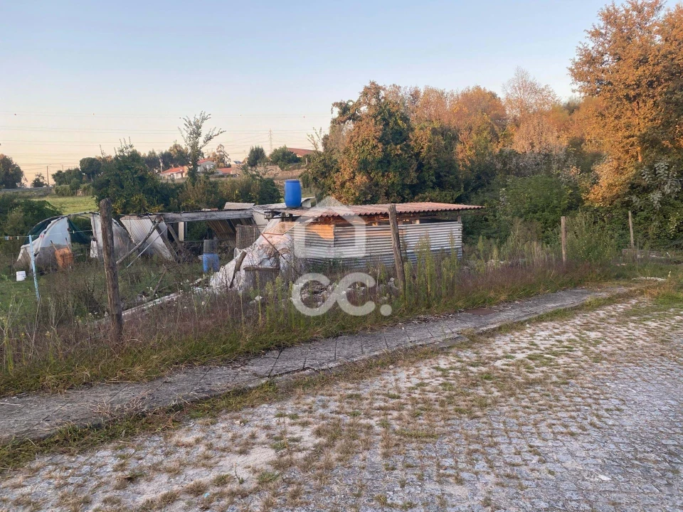 Terreno para Venda em Riba de Ave Foto 8