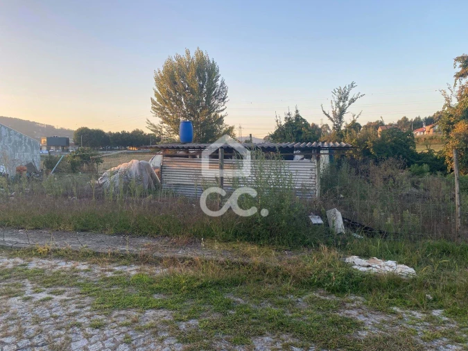 Terreno para Venda em Riba de Ave Foto 11