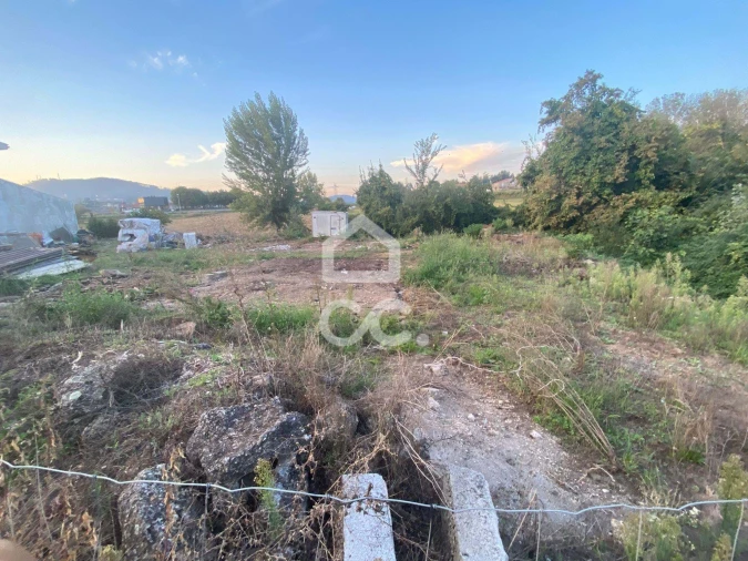 Terreno para Venda em Riba de Ave Foto 13