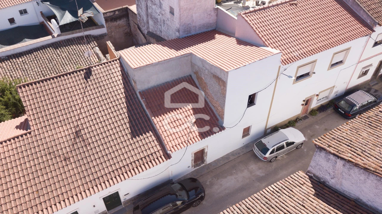 Moradia T3 para Venda em Mourão Foto 30