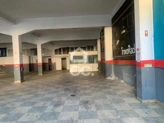 Negócio para Venda em Amora Foto 5