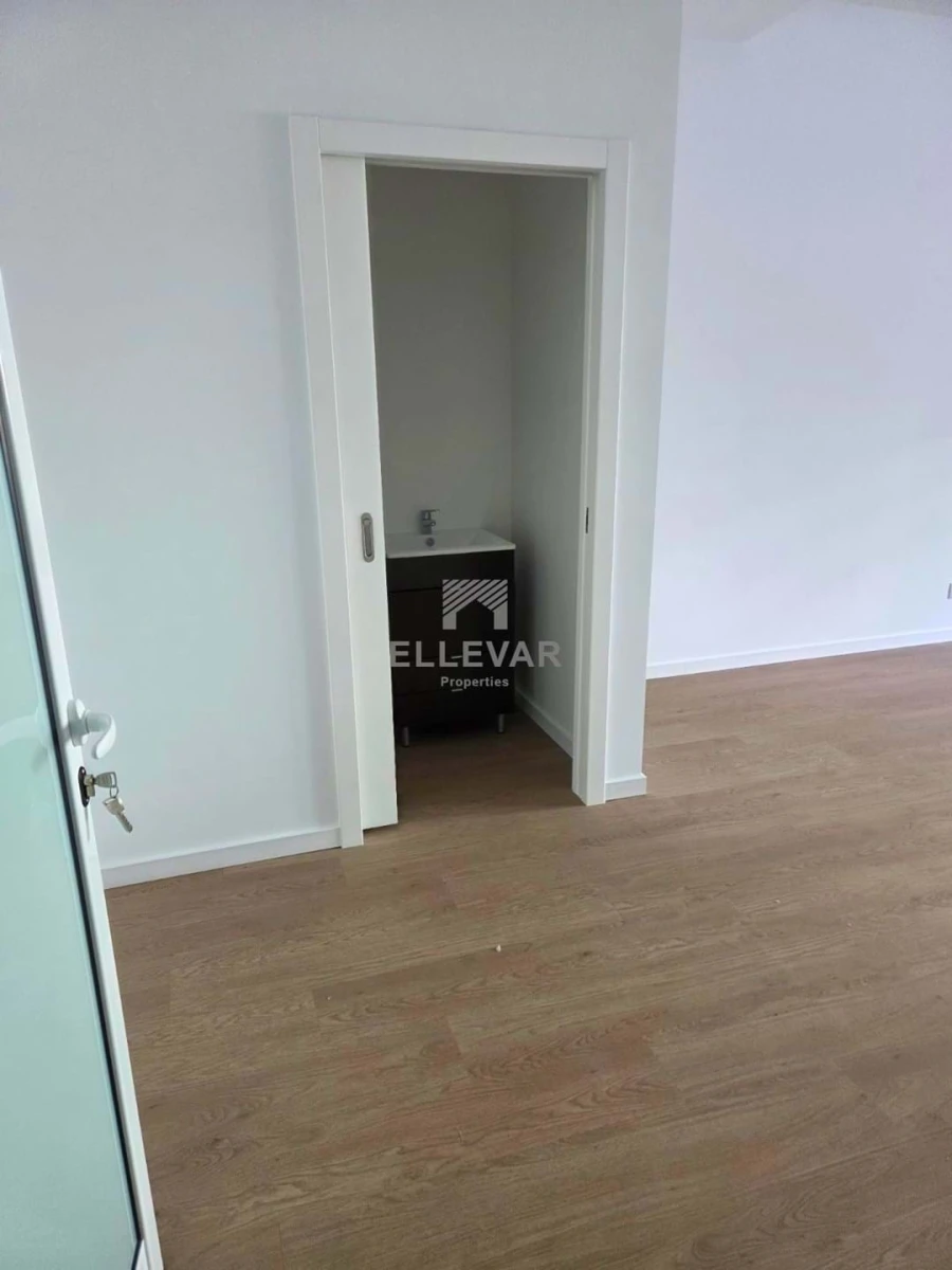 Negócio para Arrendamento em Funchal (Se) Foto 2