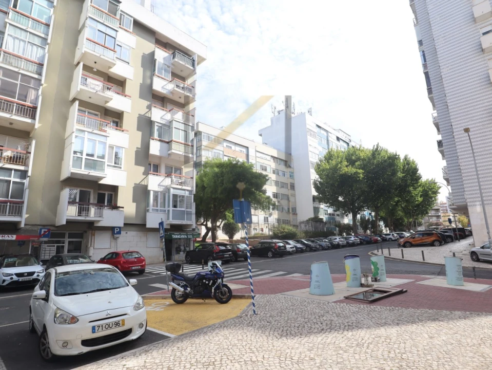 Apartamento T2 para Venda em Oeiras e São Julião da Barra, Paço de Arcos e Caxias Foto 30