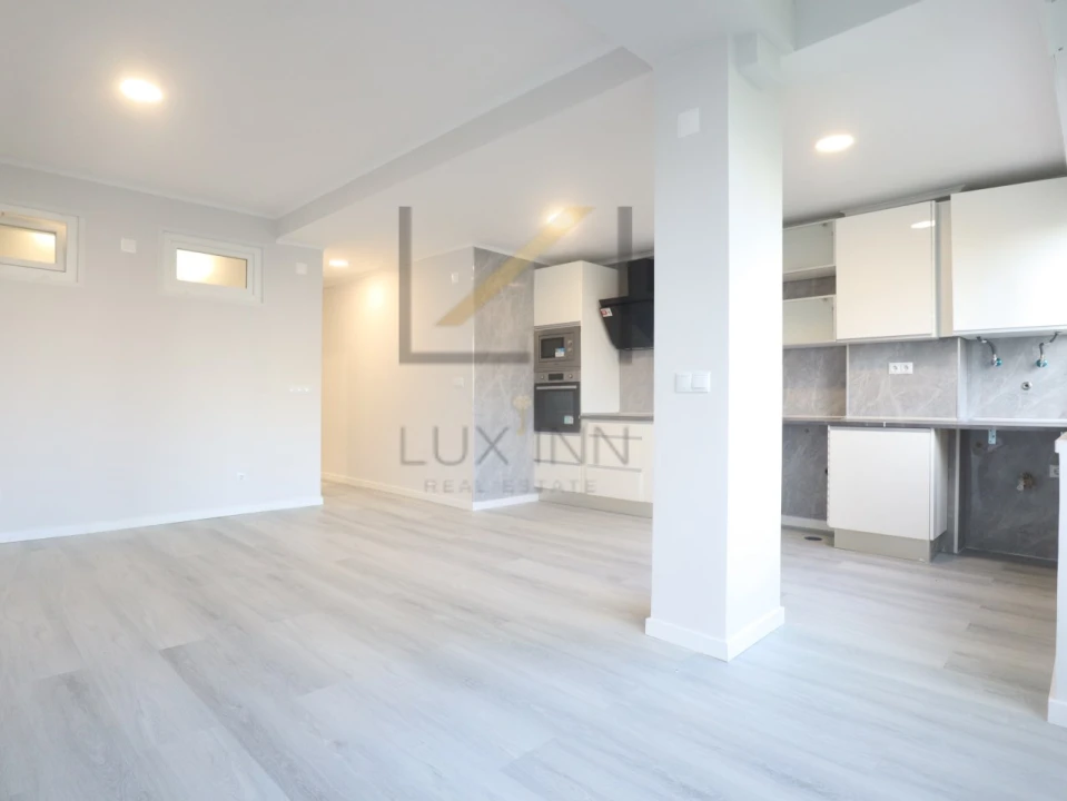 Apartamento T2 para Venda em Oeiras e São Julião da Barra, Paço de Arcos e Caxias Foto 8