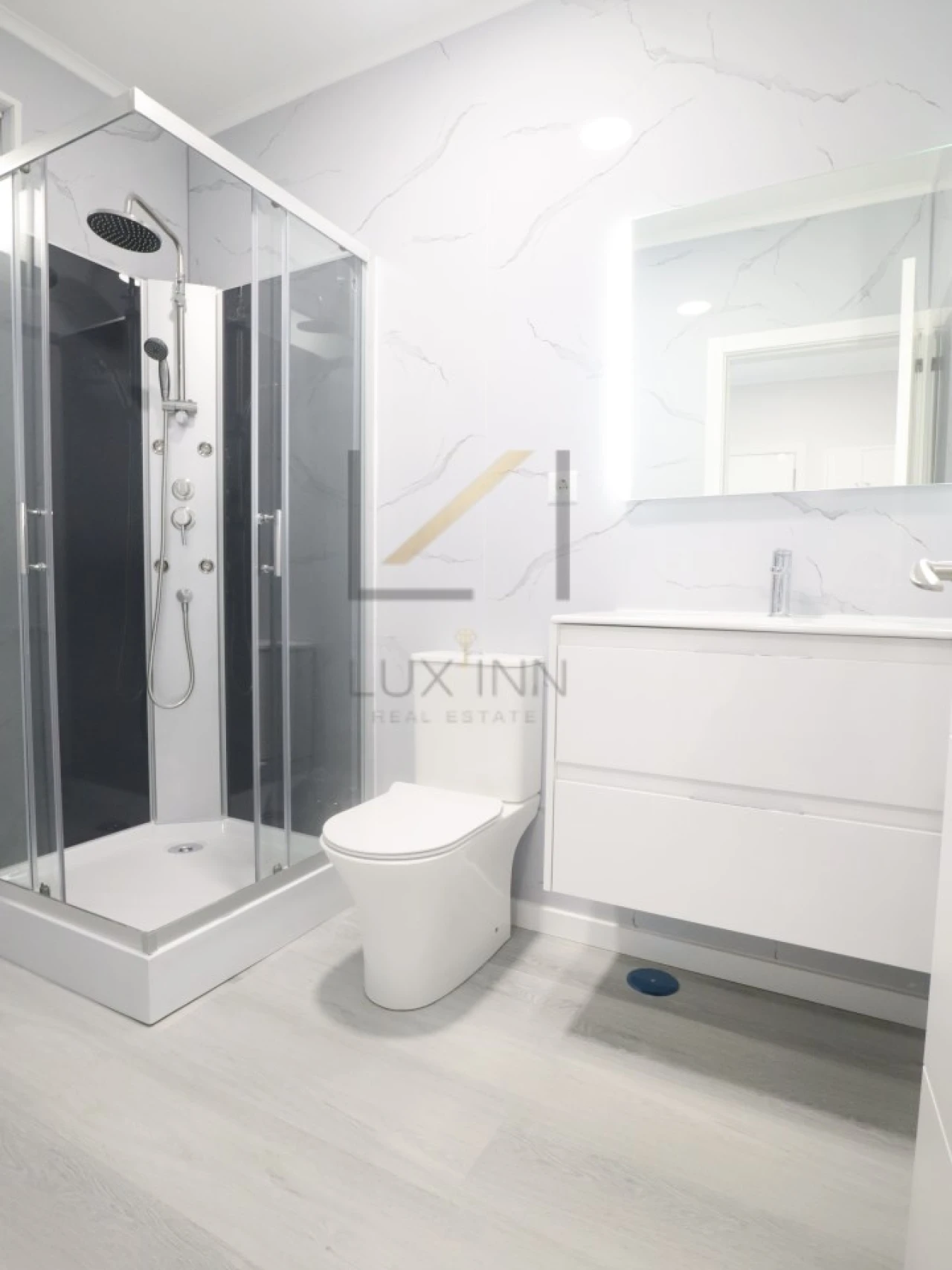 Apartamento T2 para Venda em Oeiras e São Julião da Barra, Paço de Arcos e Caxias Foto 11
