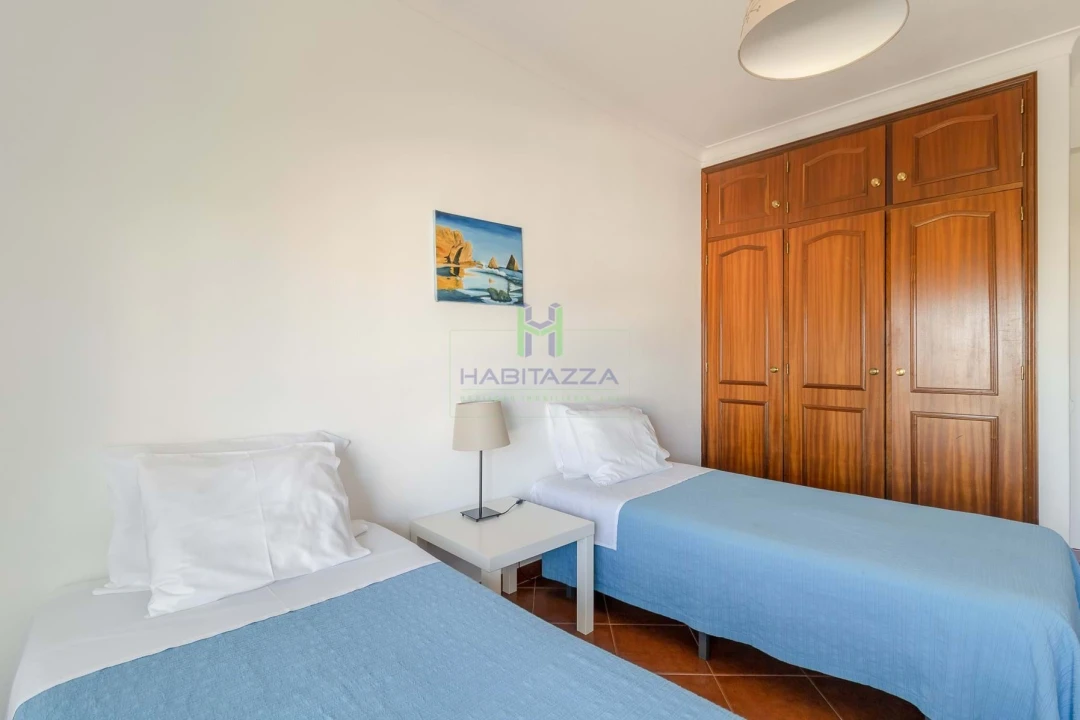 Apartamento T2 para Arrendamento em Lagos (São Sebastião e Santa Maria) Foto 19