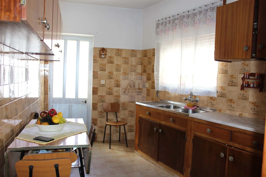 Moradia T4 para Venda em Portimão Foto 7