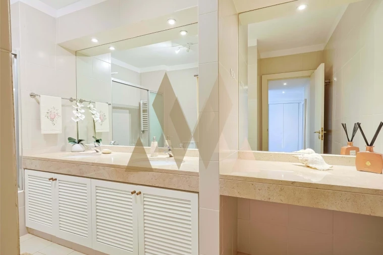 Apartamento T3 para Venda em Santa Marinha Foto 19