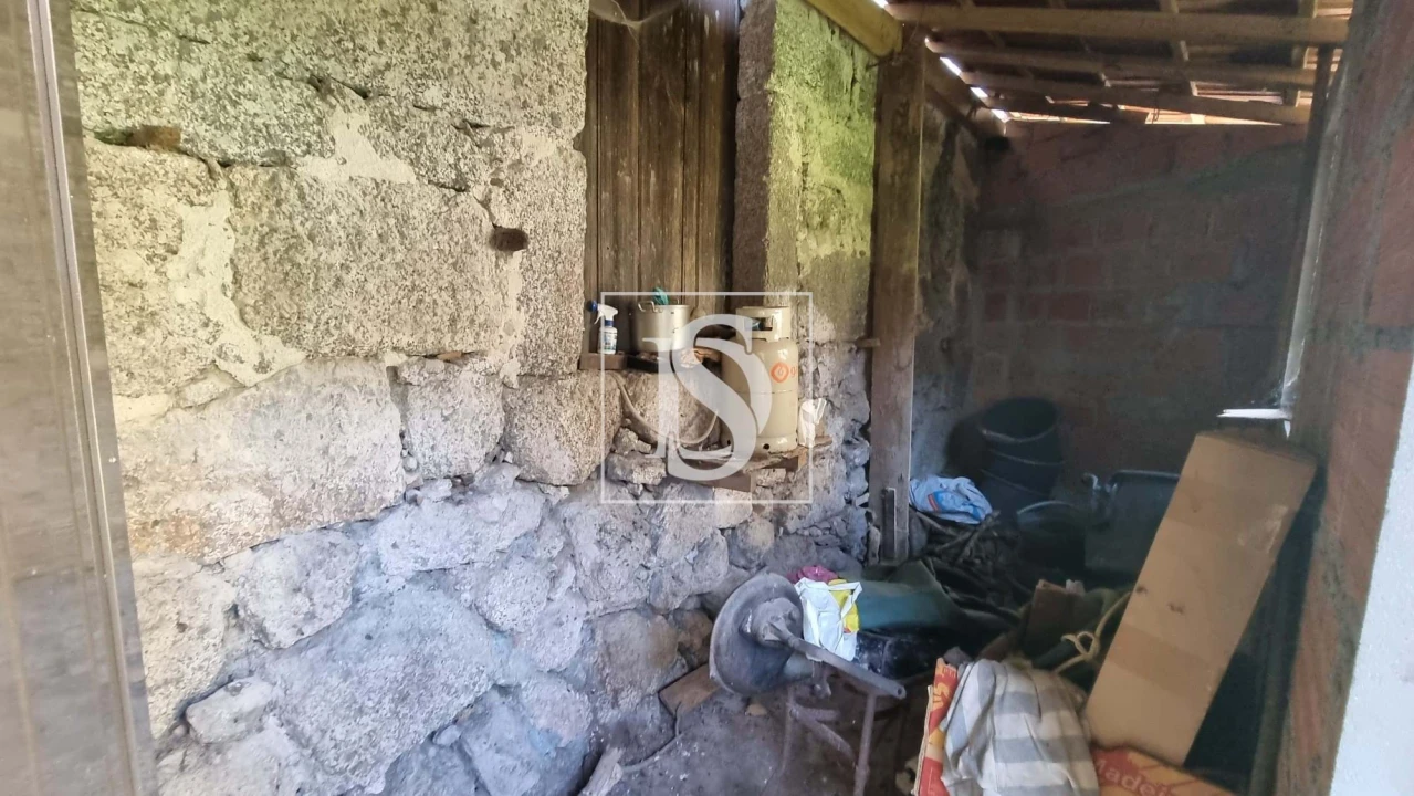 Moradia T2 para Venda em Cantelães Foto 13