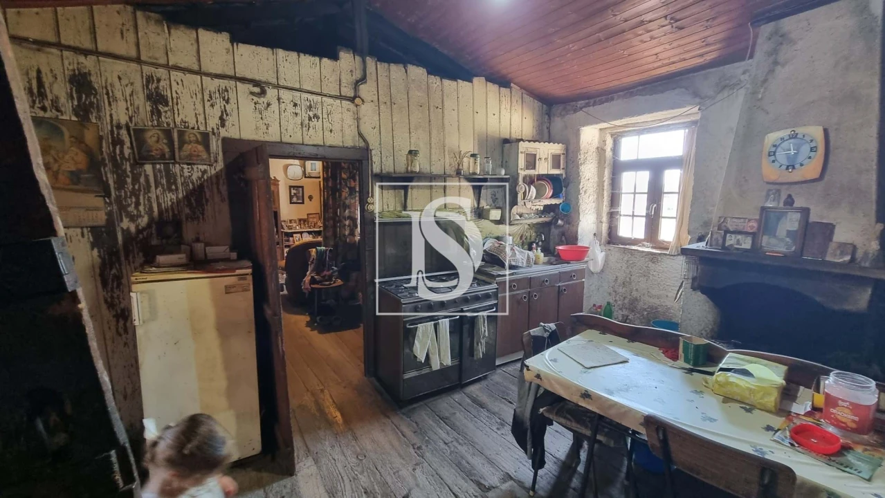 Moradia T2 para Venda em Cantelães Foto 6