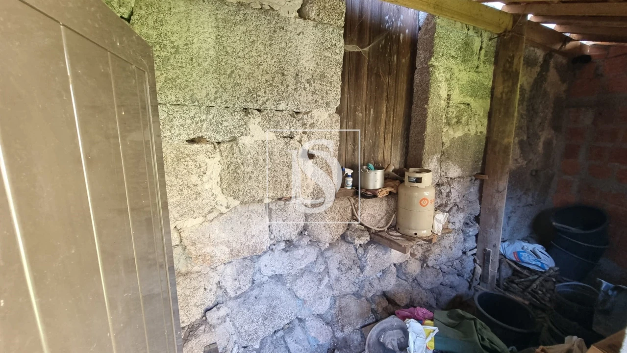 Moradia T2 para Venda em Cantelães Foto 15