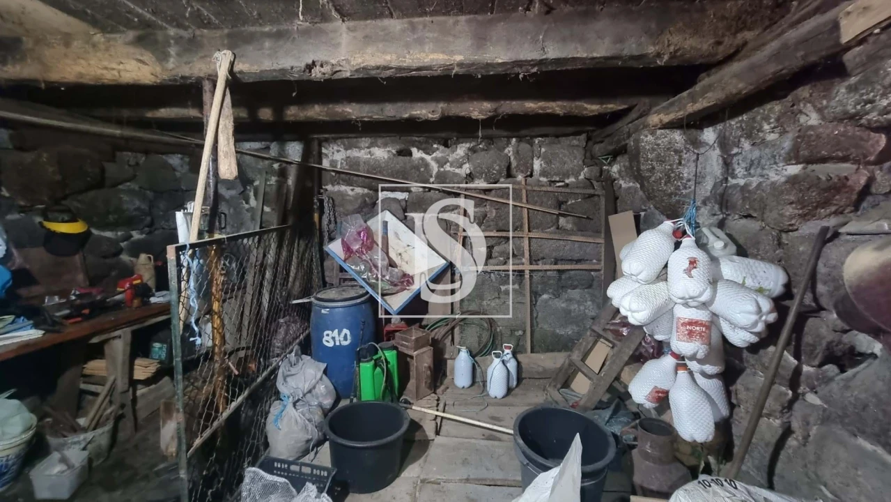 Moradia T2 para Venda em Cantelães Foto 24