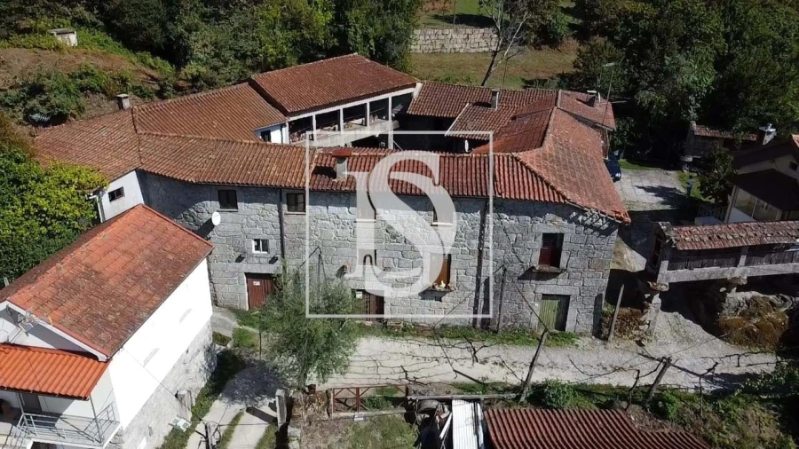 Moradia T2 para Venda em Cantelães