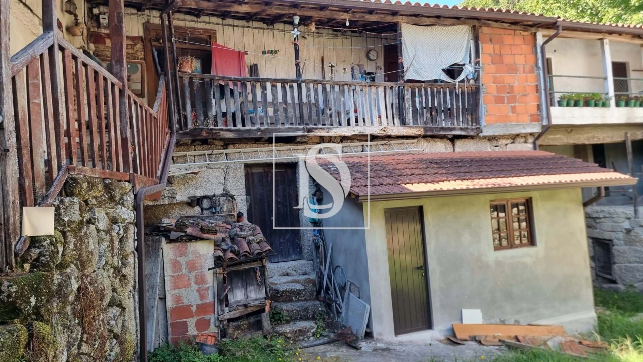 Moradia T2 para Venda em Cantelães Foto 18