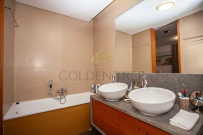 Apartamento T3 para Venda em Almancil