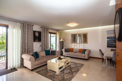 Apartamento T3 para Venda em Almancil