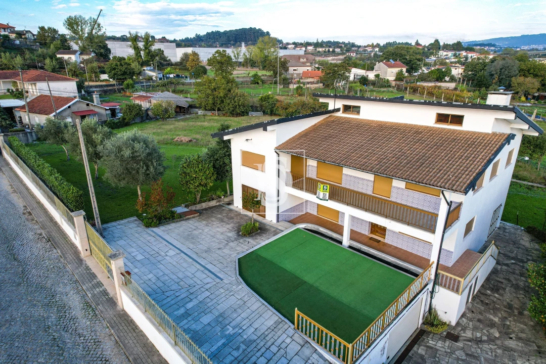 Moradia T4 para Venda em Tadim Foto 34