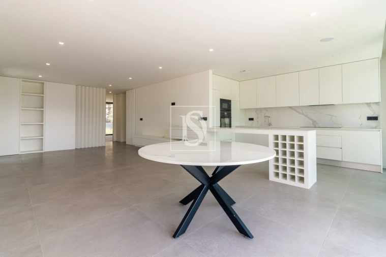 Moradia T3 para Venda em Morreira e Trandeiras Foto 9