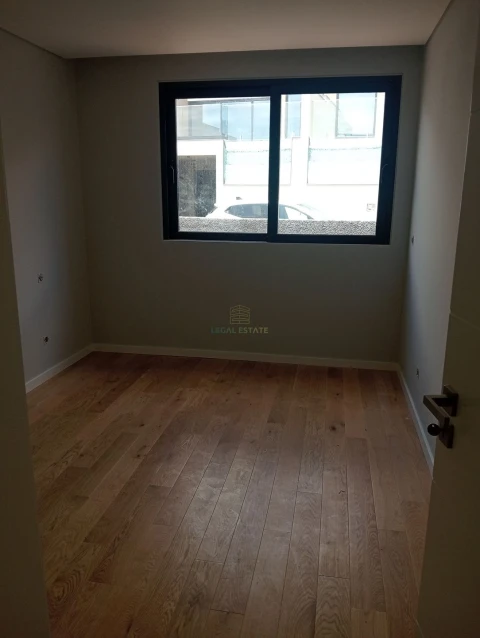 Moradia T3 para Venda em Funchal (Santa Maria Maior)