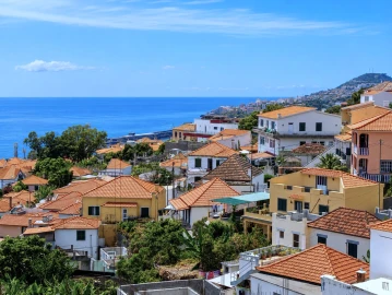 Moradia T3 para Venda em Funchal (Santa Maria Maior)