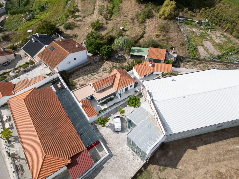 Moradia T3 para Venda em Coz, Alpedriz e Montes Foto 95