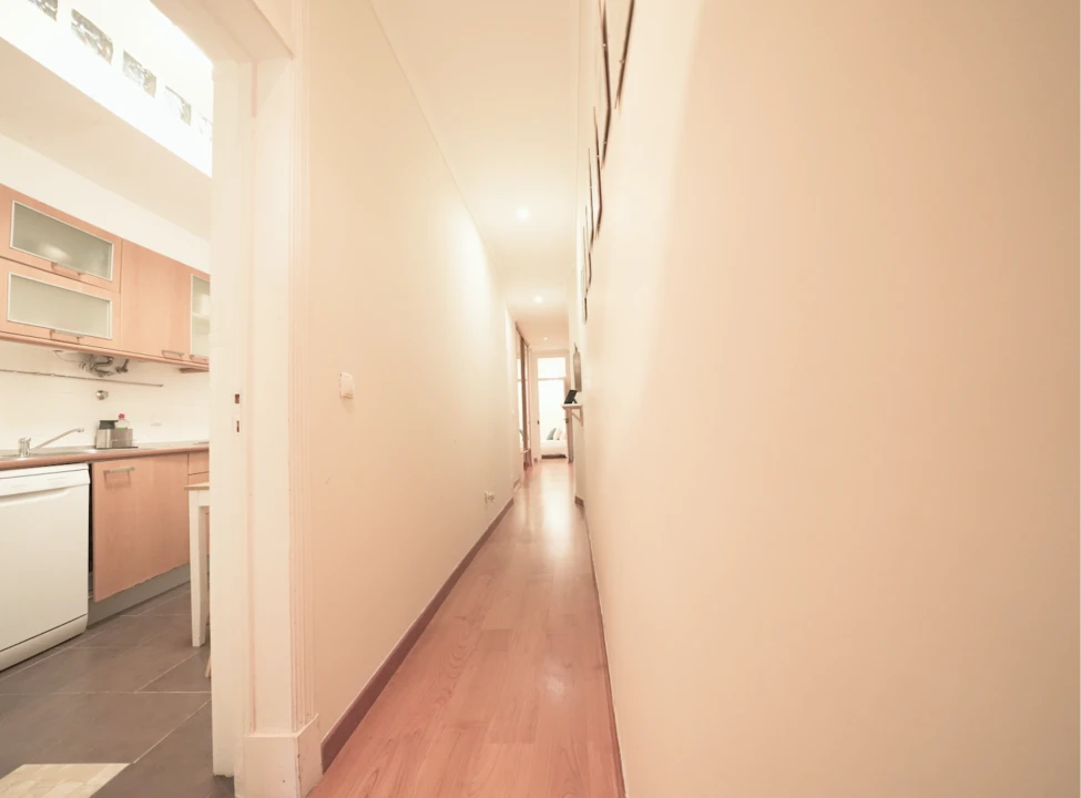 Apartamento T2 para Venda em São Vicente Foto 8