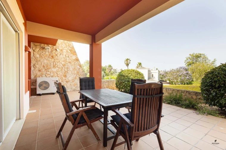 Apartamento T2 para Venda em Estômbar e Parchal Foto 2