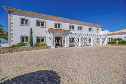 Moradia T6 para Venda em Guia