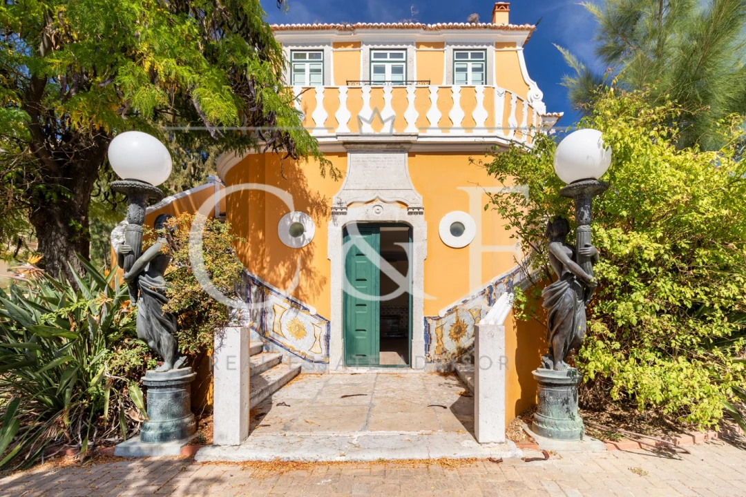 Moradia T7 para Venda em Marvila Foto 4