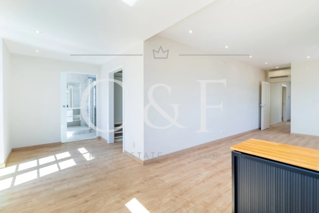 Moradia T7 para Venda em Marvila Foto 42