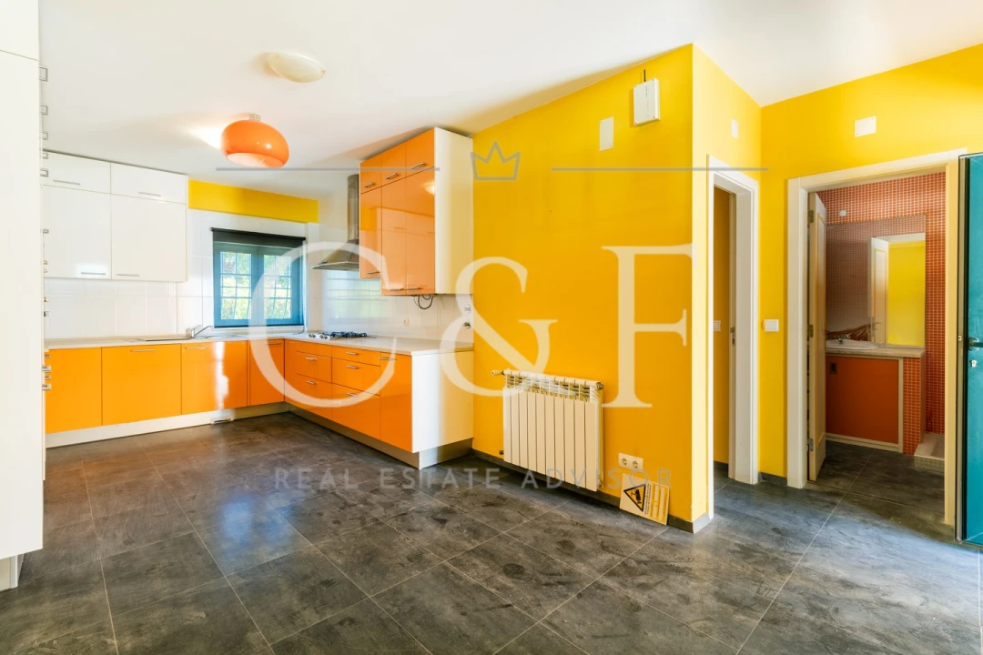 Moradia T7 para Venda em Marvila Foto 54