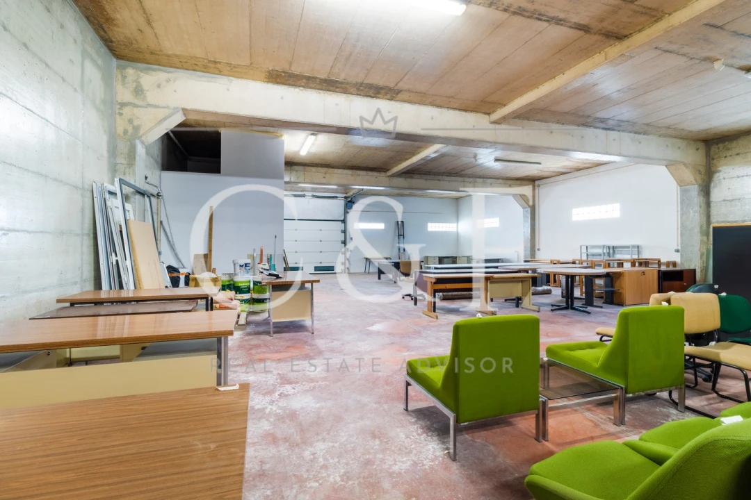 Moradia T7 para Venda em Marvila Foto 65