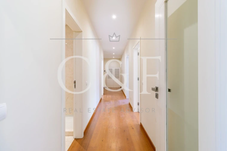 Moradia T7 para Venda em Marvila Foto 26